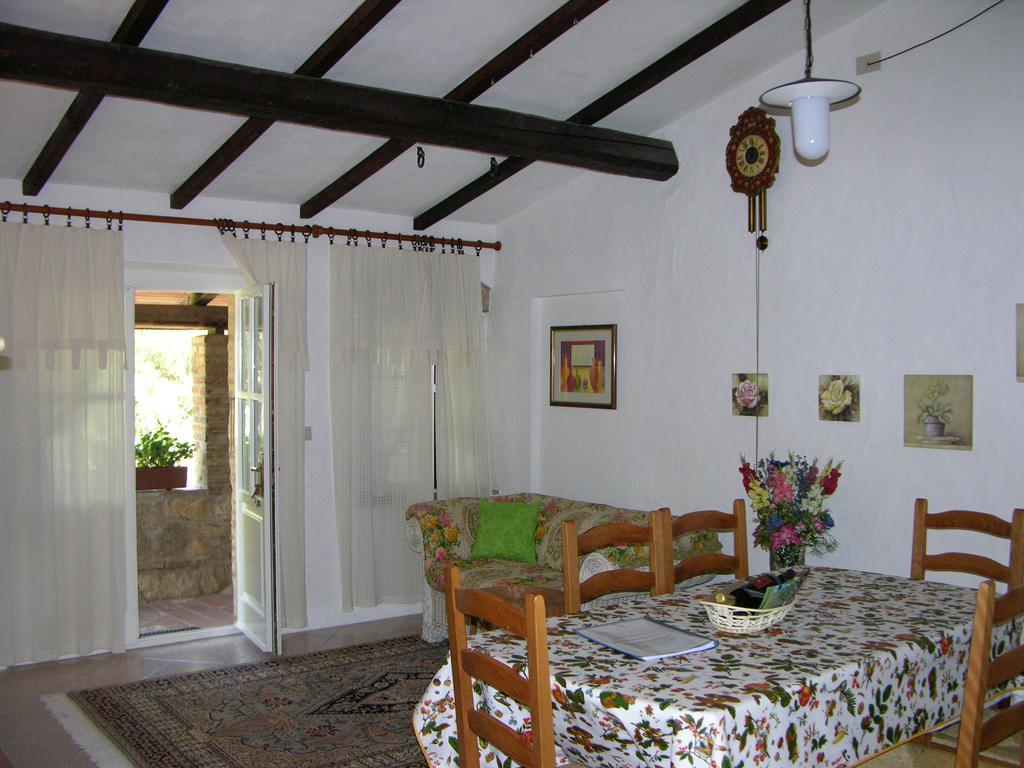 Apartamento Casa Terra Rossa Fauglia Habitación foto